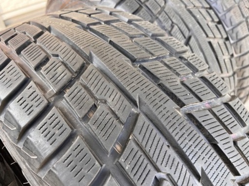 275/60R18 ヨコハマ スタッドレス ランドクルーザーランクル  パジェロ
