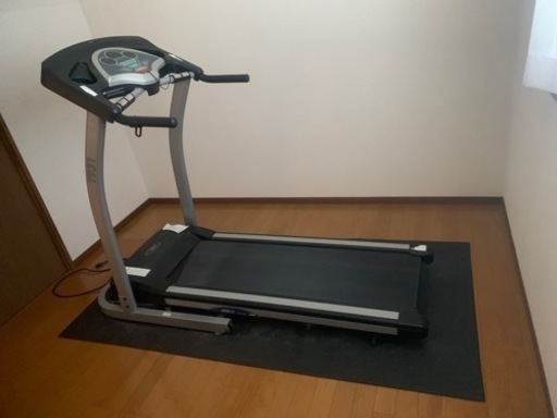 ジョンソンT931 ルームランナー　室内トレーニング