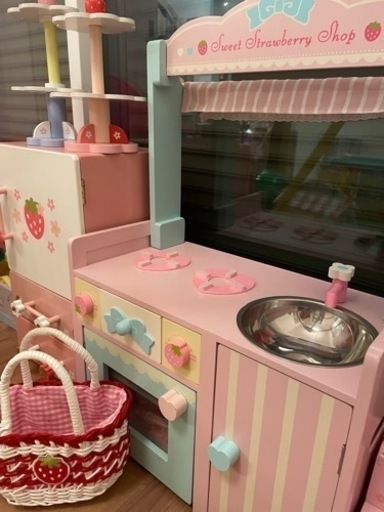 マザーガーデン　キッチン　冷蔵庫　ドレッサー