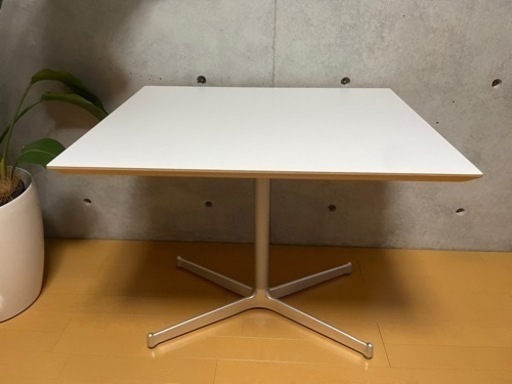 【美品】D&DEPARTMENT カフェテーブル