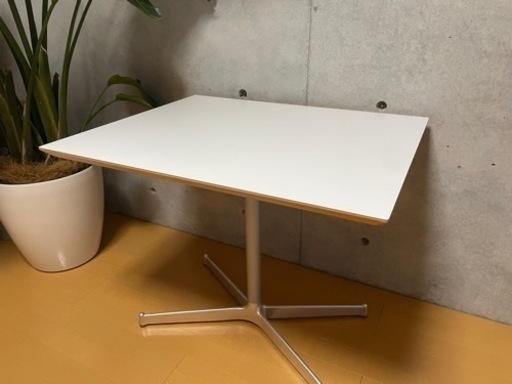 【美品】D&DEPARTMENT カフェテーブル