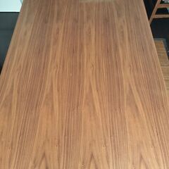 ダイニングテーブル幅150cm×奥行90cm×高さ75cmの画像