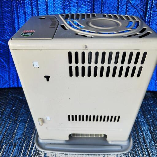 Giant Gorilla様専用中古品 SHARP HSR-21E 石油ストーブ - メルカリ