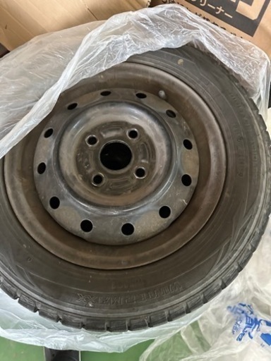 軽自動車　ダンロップ冬タイヤ　13インチ4本　早い者勝ち