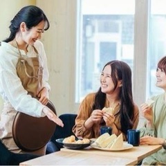 【手取り35万〜‼️】海外ブランドの飲食スタッフの画像