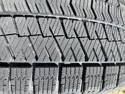 【取り引き完了しました】ブリヂストン スタッドレス VRX2 225/60/R17 4本