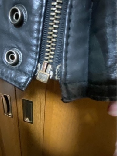 ライダースジャケット売ります