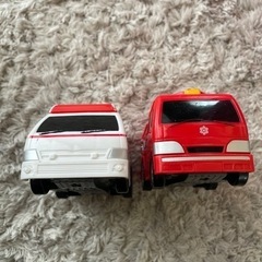 水陸両用カー　救急車　消防車　プルバックカーの画像