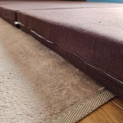 【四つ折り マットレス 高弾力】 1枚。の画像