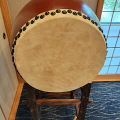 新品、未使用]　大型1.6尺　和太鼓 台座 やぐら バチ付 セットの画像