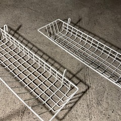 無料 ワイヤーネット カゴ カゴ型フック ダイソー 便利グッズの画像