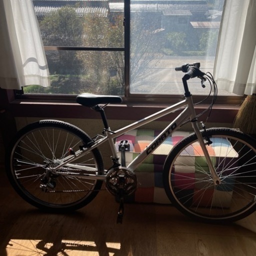 マウンテンバイク　26インチ　ホワイト