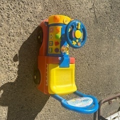 アンパンマンなどの乗り物の画像