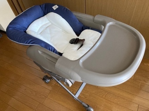コンビ　ネムリラ　ハイローチェア