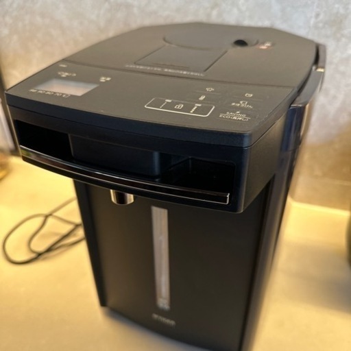 タイガー魔法瓶　3.0L 電気ポット  2019年製