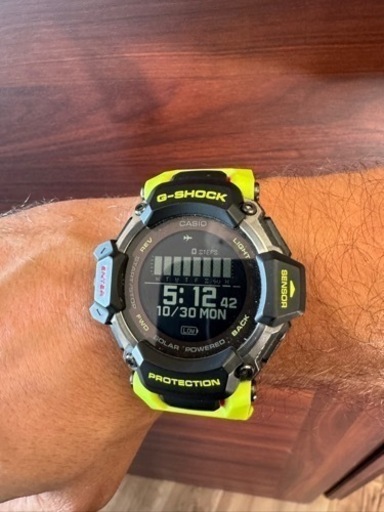 G Shock G-Squad Casio Gショック　GBDH2000
