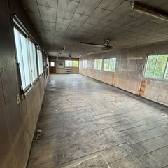 角田駅近 DIY可能物件 事務所 物販物置 とにかく広い室内 部屋