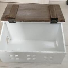 ガーデニングなどに おうち型BOX プランター の画像