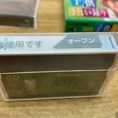新品未開封MiniDVテープ6本とH i８テープ1本まとめて7点の画像