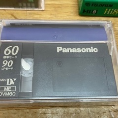 新品未開封MiniDVテープ6本とH i８テープ1本まとめて7点の画像