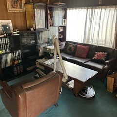 本日から３日間限定　応接室3人掛けソファー1人掛けソファー、テーブルセットの画像