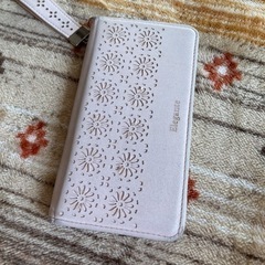 携帯カバー　中古　iPhone SE 7.8
