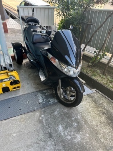 トライク　スズキスカイウェーブ250