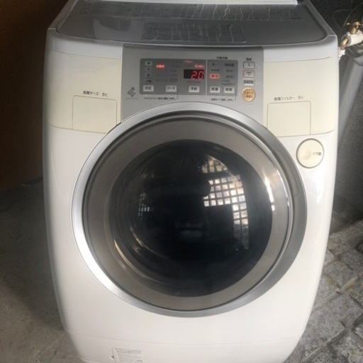 お譲り先決まりました。ドラム式洗濯機　値下げしました