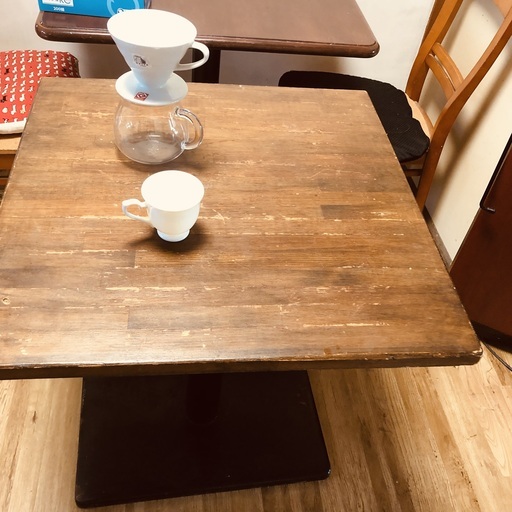 コーヒーテーブル