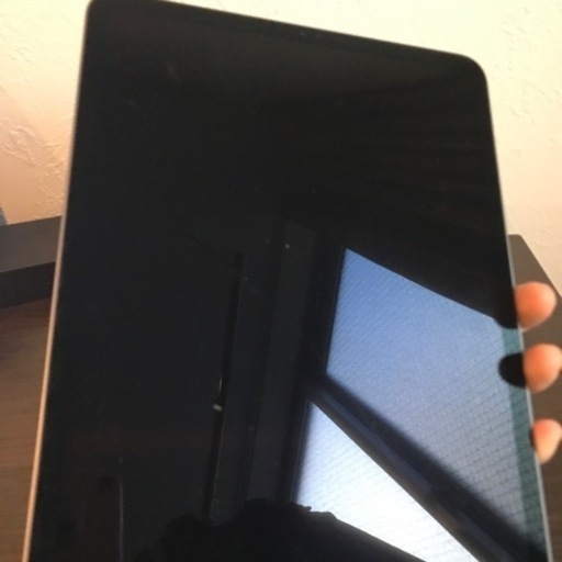 Apple iPadPro 11インチ　64GBだと思います　ジャンク品