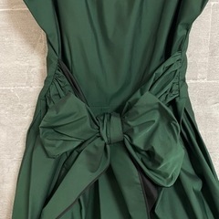 バルーンスカート　ワンピース　ドレスの画像