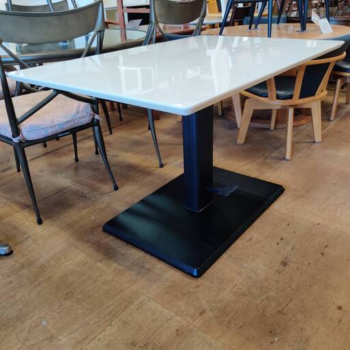 【愛品倶楽部柏店】リビンズ 昇降食堂テーブル ニコル