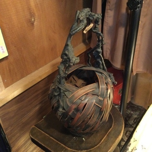 置物？生け花用？用途はお任せ♪【F00225】