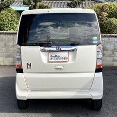 【車検2年付】【大人気N-BOX新規車両入庫!!】【ホンダ N-BOX 660G】ユーザー買取車 社外メモリナビ 両側スライドドア ドライブレコーダー Bluetooth プッシュスタート スマートキー ベンチシート 人気のホワイトの画像