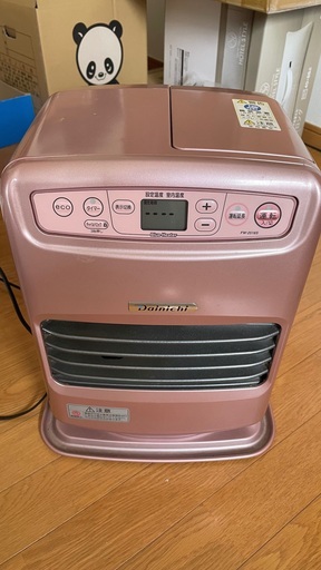 ダイニチの家庭用石油ファンヒーター 2016製造年 + 18L灯油タンク