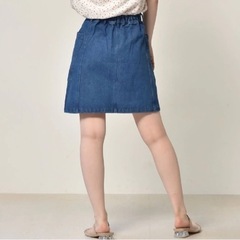 新品未使用スカートの画像