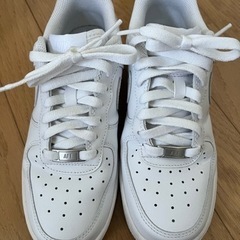 【値下げ】NIKE エアフォース1  レディース24cm