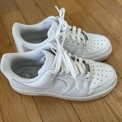 【値下げ】NIKE エアフォース1  レディース24cmの画像