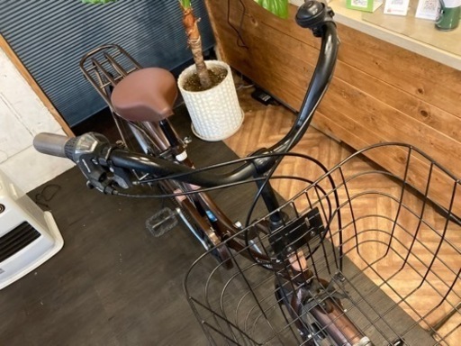 【前後タイヤ新品！】LEDオートライト　6段変速　26インチ自転車　ブラウン