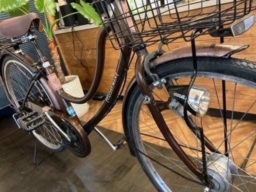 【前後タイヤ新品！】LEDオートライト　6段変速　26インチ自転車　ブラウン