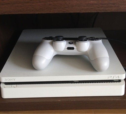 本日限定価格！至急！最終値下げPS4本体CUH-2200A