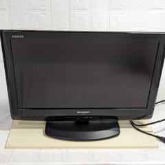 SHARPの液晶カラーテレビとブルーレイディスクレコーダー