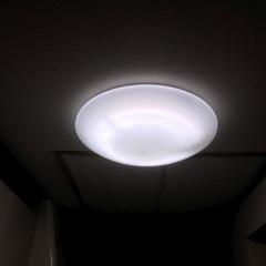 LEDシーリングライト 3台　蛍光灯シーリングライト 1台　まとまての画像