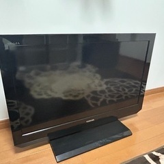 液晶テレビ