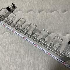 pc 周辺  配線受け ケーブルトレー  クランプ
