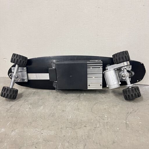  13483  MAD REBEL 電動スケボー　ハイスペックモデルCOMBAT   ◆大阪市内・東大阪市他 5,000円以上ご購入で