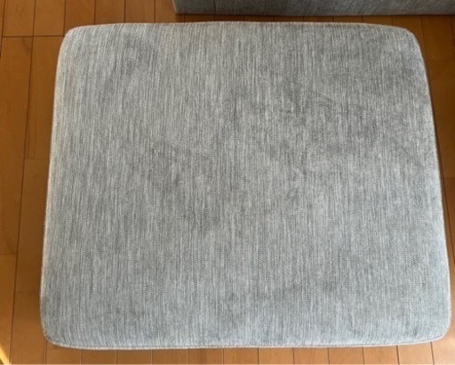 ほぼ新品 スツール グレー ソファー ニトリ サザーラ ソファ