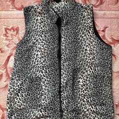 女性用　婦人用　ベスト　リバーシブル　その１３の画像