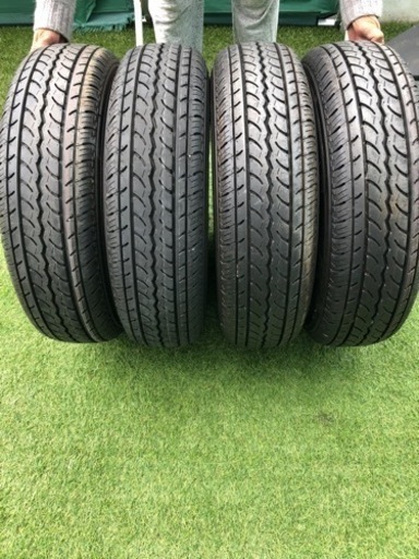 キャラバンNV350ヨコハマJOBRY52195/80R15純正4本直接引渡のみ