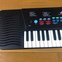 卓上エレクトリックキーボードの画像